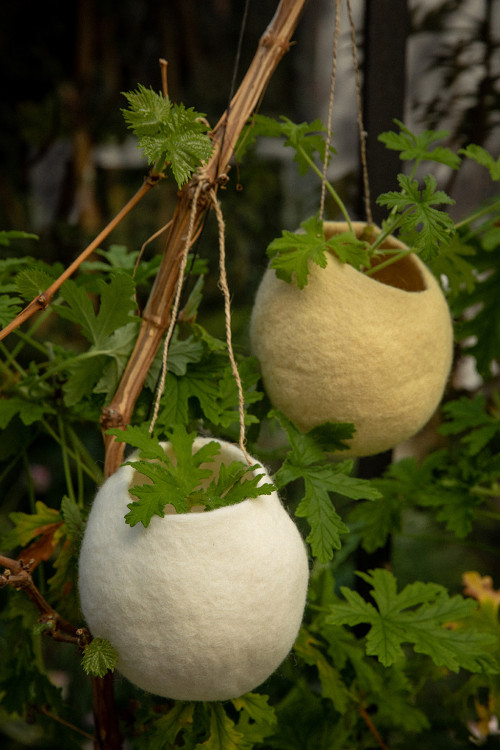 HANGING NEST BOWL