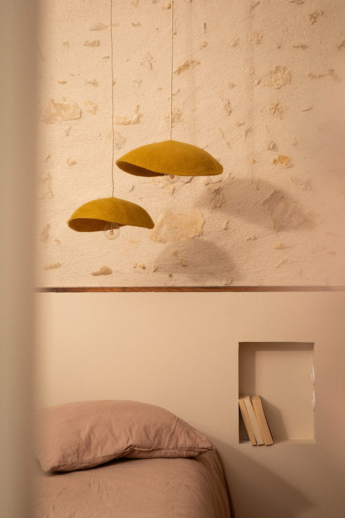 Felt lampshade Dome hanging duo in the bedroom
