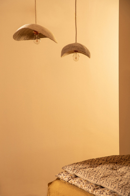 Warm atmosphere in the house with these felt hanging lights Warm atmosphere in the house with these felt hanging lights