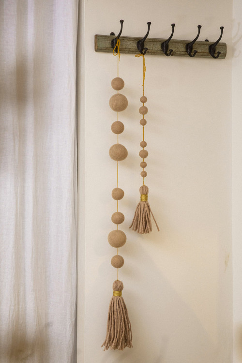 MINI SUSPENSION PERLES ET POMPON