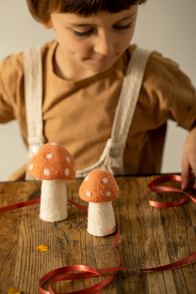 have fun with pink felt mushrooms with peas