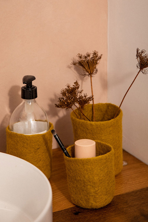 NESTED POTS