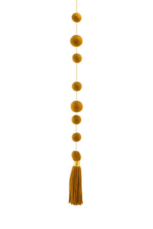 PEARLS & POMPOM HANGING - Last chance