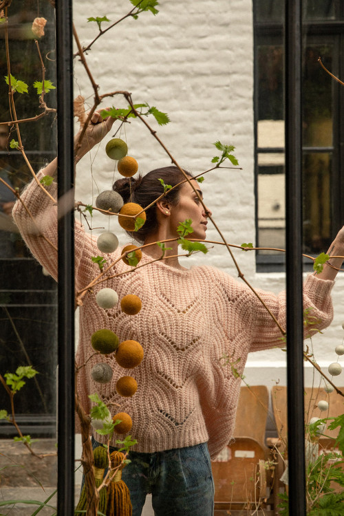 SUSPENSION PERLES & POMPON - Dernière chance