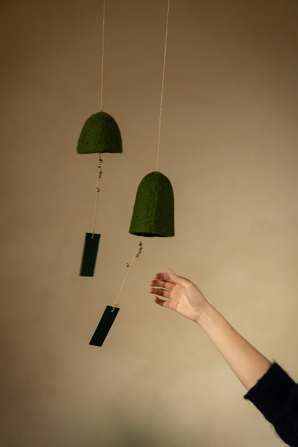 Cloches décoratives vertes en feutre de laine
