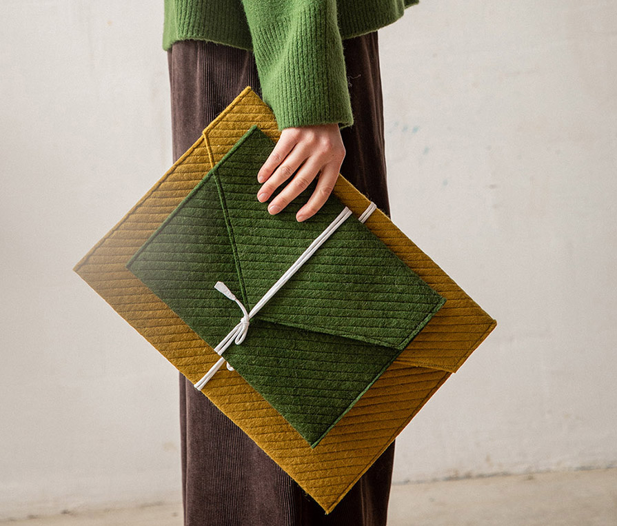 Housse d'ordinateur en laine feutrée